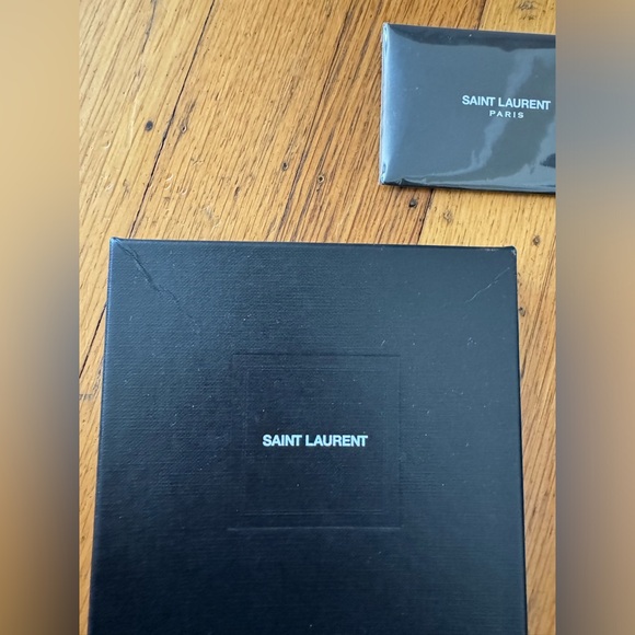Saint Laurent Box - Picture 2 of 5